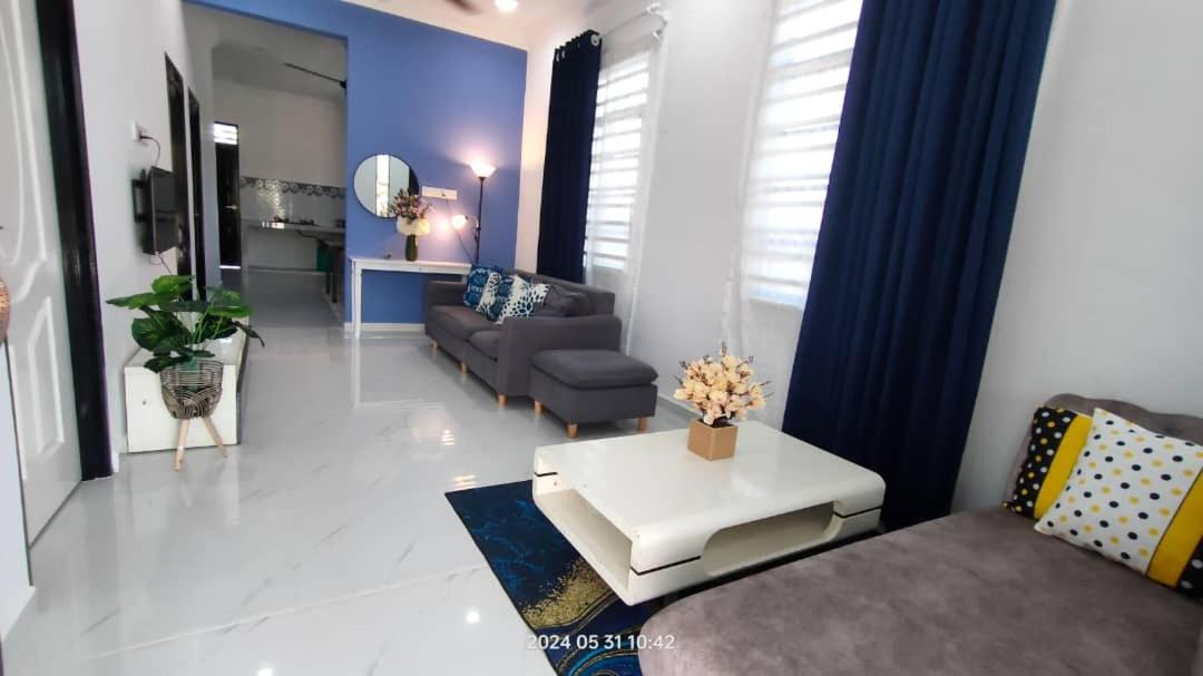 Hadeera Minimalis Family Homestay Kuala Terengganu Exterior photo